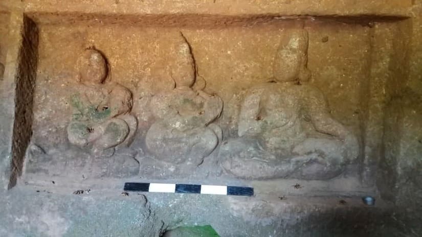 Ādinātha, Girijā, and Matsyendranātha, cave 29 at Panhale-Ka